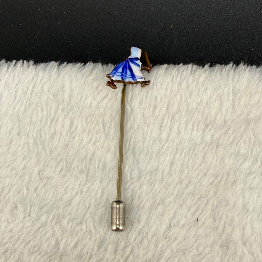 Vintage Old Dutch Cleanser Stick Pin Gold Tone Enamel Advertising Dutch Girl